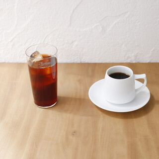 LITTLE MOTHERHOUSE CHOCOLATE FACTORY SHOP_0