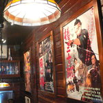 Chuukasoba Kotobukiya - ポスターのある店内