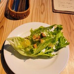 Shokudou Chisan - 千代田ファームのレタスサラダ