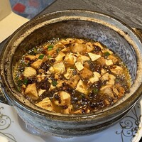 広東料理　翡翠廳 - 四川麻婆豆腐(¥2,928)