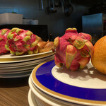 キャトルラパン - 本日のデザートの素材ですよ