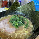 横濱家系ラーメン 海老名家 - 家系は御飯のおかず。