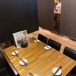 おでんと庭先地鶏 はれ晴れ - 半個室ソファ席