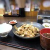 Yakiniku Ren - ◆焼肉定食(800円：税込）・・ご飯は1回お代わり可能。お漬物は食べ放題。