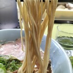 Menno Michi Nanachan - 煮干中華そば・麺ズーム