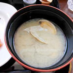 ピアーズカフェ つつじヶ丘店 - あさりの味噌汁