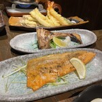 鶏と魚とうまい酒 炭家 - 