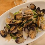 ボッチーノ - アサリと淡路島の野菜が美味しいペペロンチーノ♡