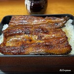 かわ広 - その上に蒲焼を移しいただきます