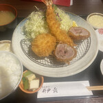 Tonkatsu Idomatsu - きなこ豚ヘレカツ、エビフライ、エビクリームコロッケ定食