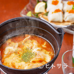 Sousaku Gyouza Izakaya Pao - 最後の一口までおいしい『トマトトーズ炊き餃子』