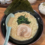 壱角家 - 醤油ラーメン　11日は580円税込