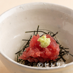 Sushi Souten - 季節の鮪を心行くまで堪能できる『中落ち丼』