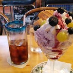 Vanveru Kohi - ブルーベリーパフェ(700円)・セットアイスコーヒー(＋250円)