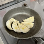 大関 - 餃子1人前