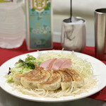 大関 - 餃子サラダ♡