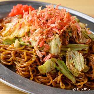 町屋駅徒歩1分。できたての鉄板料理で一杯