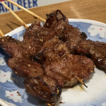 松よし - 牛ホルモン串焼き