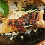 焼鳥のヒナタ - モモ肉もうまい。