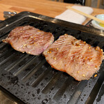 焼肉うしこぞう - 特上厚切りタン