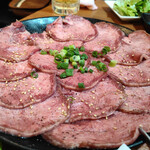 Yakiniku Sakaba Akiba Bokujou - 