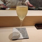 江戸前 鮨 服部 - Vinya San Jose Cava Reserva Brut