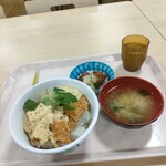 東京家庭裁判所内食堂 - 本日のスペシャル¥900(カツ丼)