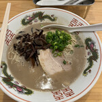 Katsuryuu Taishuumendokoro Makabeya - 試作　博多豚骨ラーメン　540円