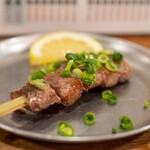 南口やきとん - 2023.5 特上タン炙り（429円）