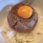 厚切りステーキと超粗挽きハンバーグ たわらや - 