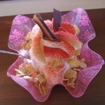 コンディトライ　ジン - かき氷、桃