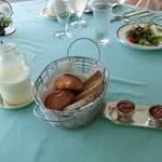 オーベルジュ・コムニ - 自家製パン