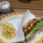 Cafe Moulin - フランスパンがとっても美味しいホットドッグ