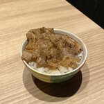 Holbee - 烤肉盖饭