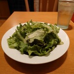 ビストロ石川亭 - 山盛りグリーンサラダ