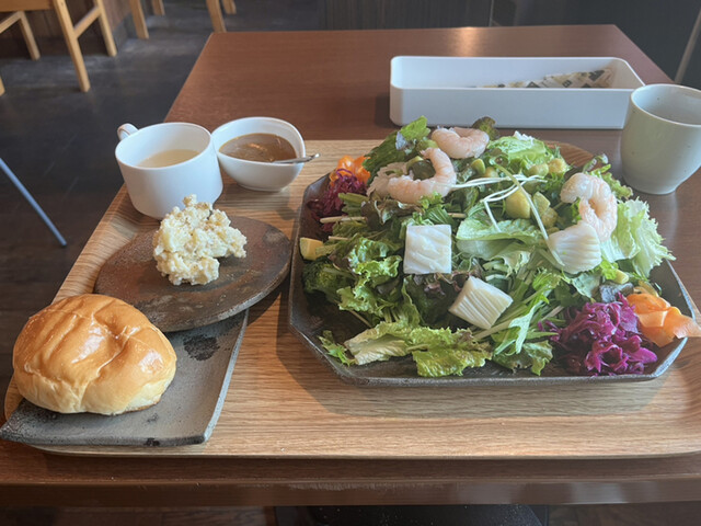 Vege Labo Goodday（ベジラボ グッデイ） - 中央弘前（サラダ）の写真