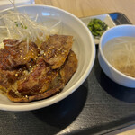 東京カルビ - カブリロース丼