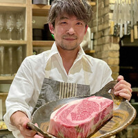 アラルデ - ご主人の山本シェフは旬の食材を使ったバスク料理
                    スペインでプレーしていた元日本代表の乾選手似のイケメン
