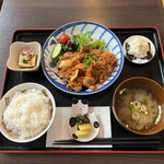 猫丸食堂 - ★国産豚のキムチ炒め定食　¥1,100（税込）
