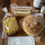 BREAD - ３つで763円