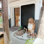 蔵カフェ 草風庵 - 開店1時間前の店舗入口