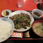 Higashiken - ニラレバ定食でございます