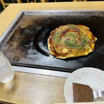 永谷お好み店 - 料理写真:モダン焼　７００円