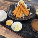 189 JACK - 俺のエビフライ定食
      