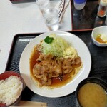 Tonkatsu Gasshou - 