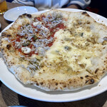 Italian Kitchen VANSAN - ピザ(しらすのマリナーラ＆クアトロフォルマッジ)