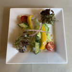 イルピアット - カラダに優しいフレッシュ野菜のサラダ