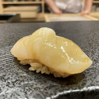 鮨うら山 栄離れ - 帆立