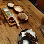 山芋の多い料理店 川崎 - 山芋食べ比べとむかご
