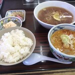 もつ煮屋 日の出食堂 - 日替わりランチA